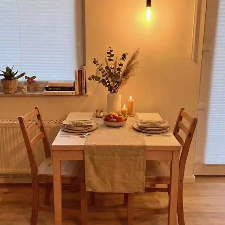 Wohlfuehlapartment Guxhagen- Naehe Bahnhof & A7, Schnell In Kassel *