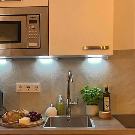 Wohlfuehlapartment Guxhagen- Naehe Bahnhof & A7, Schnell In Kassel Guxhagen